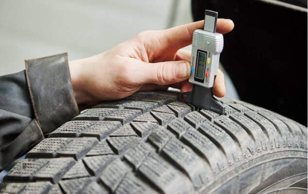 Аквапланирование: почему возникает и как снизить риск