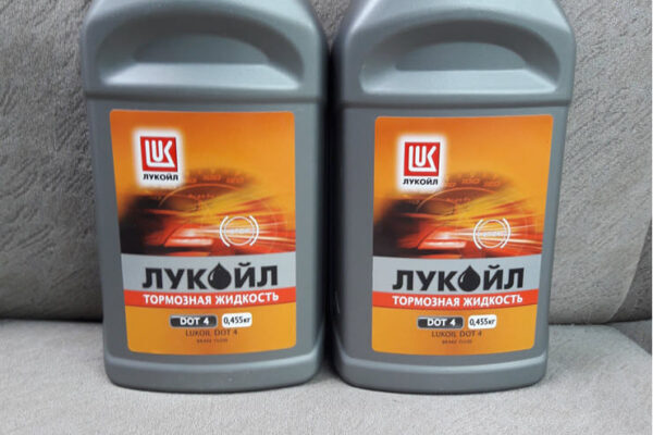 ЛУКОЙЛ DOT 4
