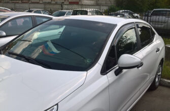 Тонировочная полоса на лобовом стекле