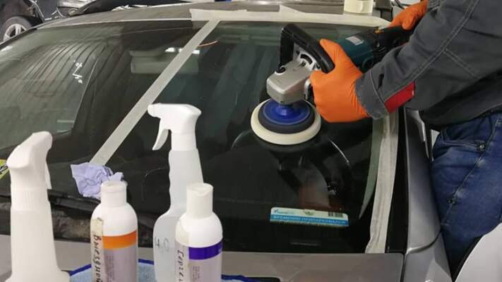 полировка лобового стекла до и после