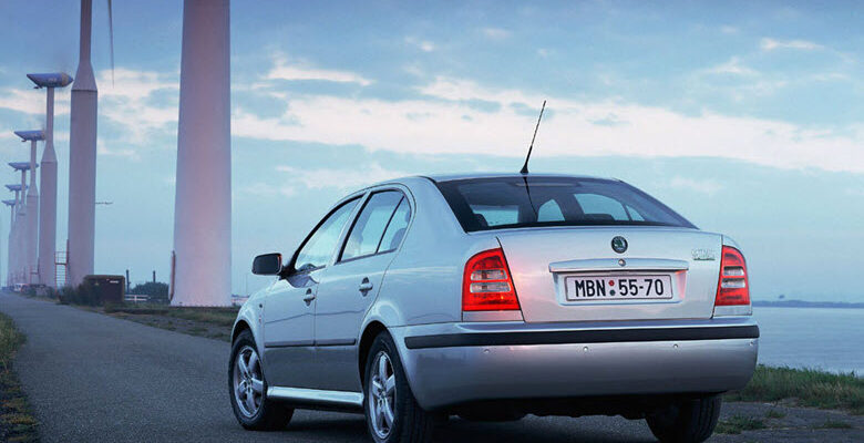 Кузов Skoda Octavia Tour сзади