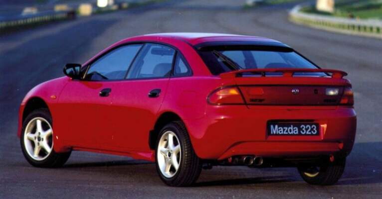 Mazda 323