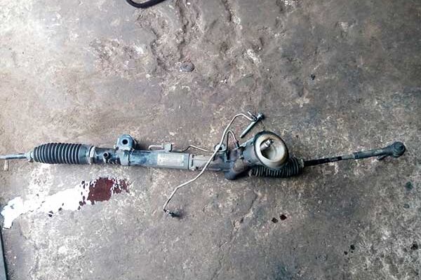 Неисправная рулевая рейка