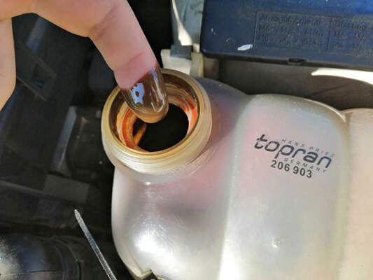 Масло в антифризе