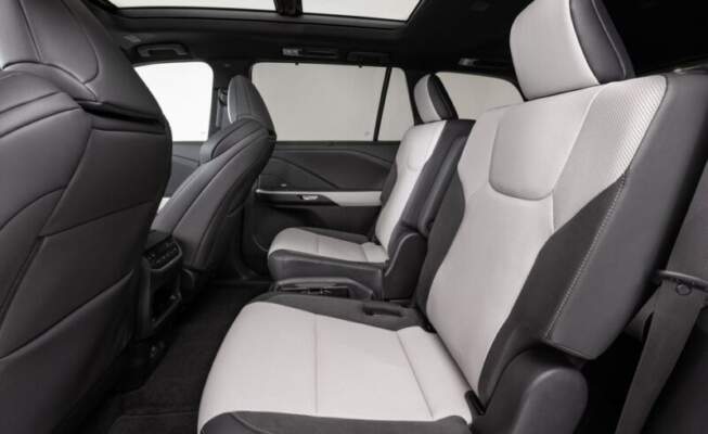 2024 Lexus TX обещает три вместительных ряда и два гибридных варианта