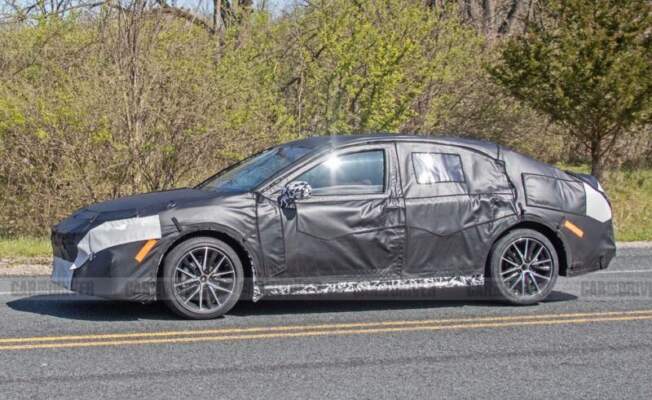 Toyota Camry 2025 года