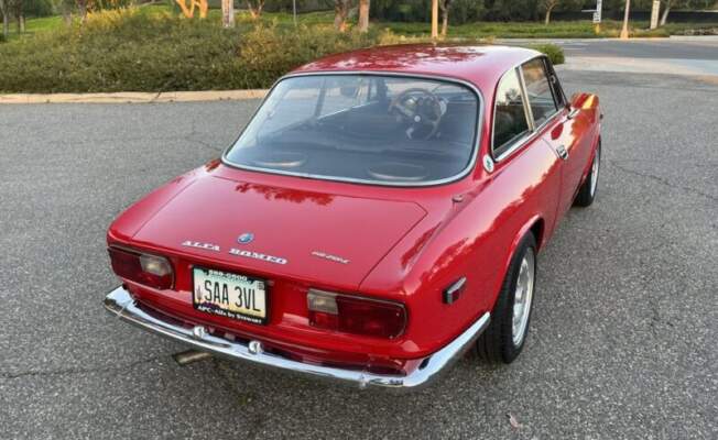 1972 Alfa Romeo GTV 2000
