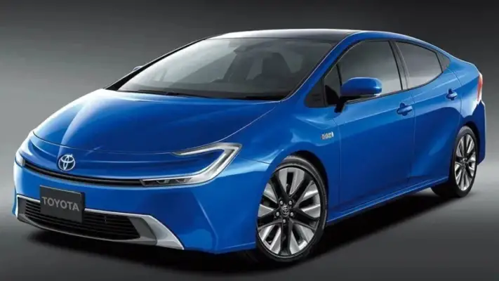 Новая Toyota Prius 2023