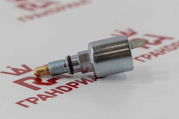 Плавают обороты двигателя на холостом ходу – причины и решение