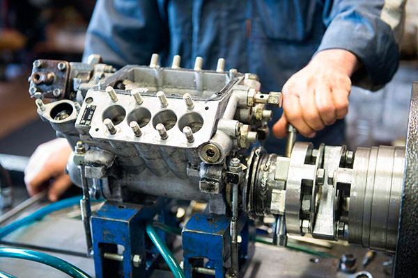 Плавают обороты двигателя на холостом ходу – причины и решение