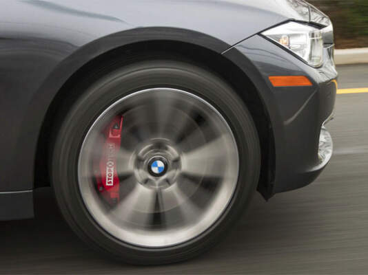 Тест тормозного пути: как корректно измерить самому