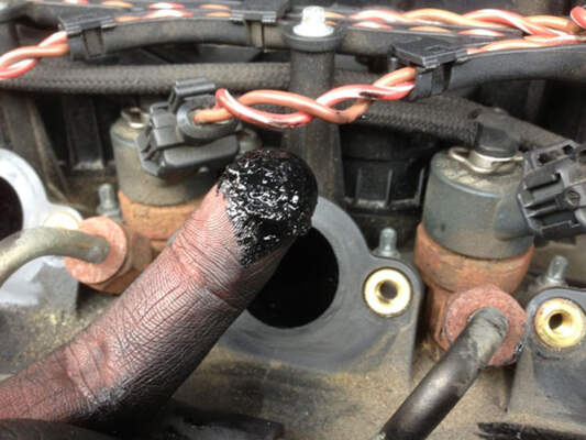 Замена масла: как понять, что оно «сгорело», и что выбрать