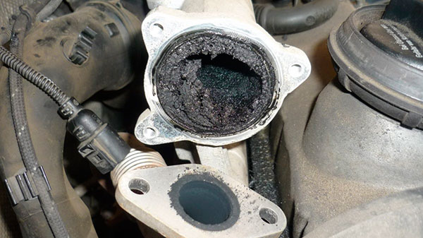 EGR: симптомы, чистка, юридические риски отключения