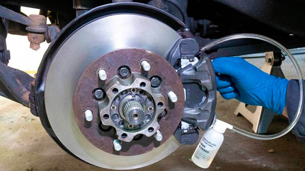 Тормозные диски: биение, минимальная толщина, как измерять