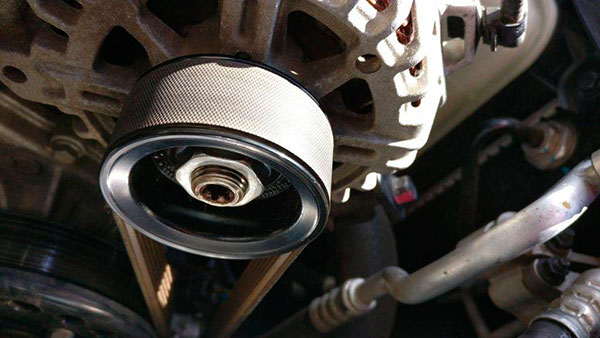 Почему свистит ремень генератора на холодную и что с этим делать