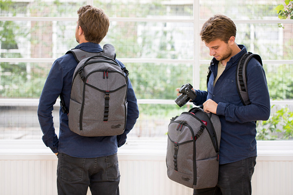 Парень с рюкзаком