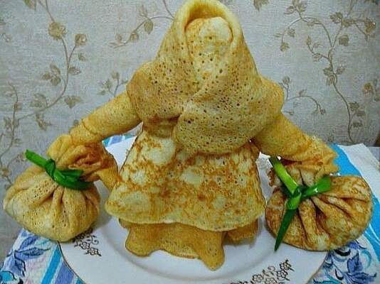 Баба из блинов — как ее сделать