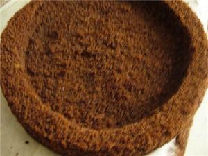 торт крот: бисквит с вынутой серединой