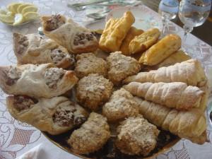 фигурная выпечка из слоеного теста