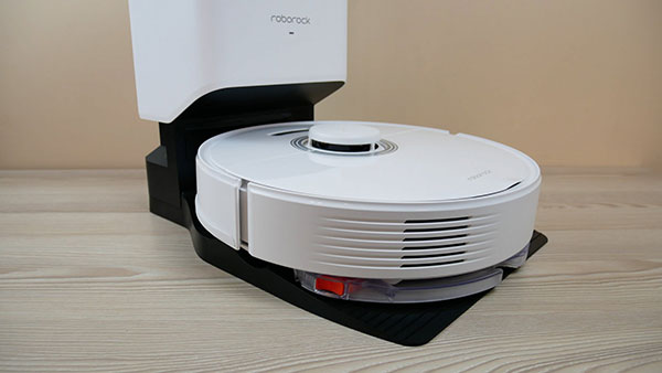 Сравнение популярных брендов пылесосов 2025 года: надёжность, сервис, стоимость расходников