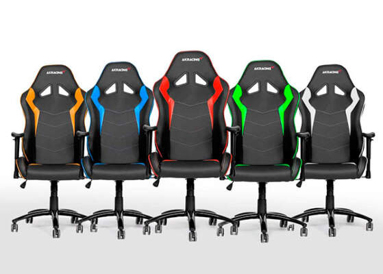 Ряд игровых кресел