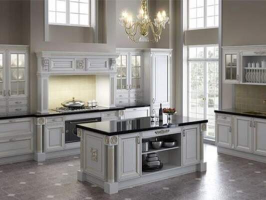 интерьер кухни в классическом стиле