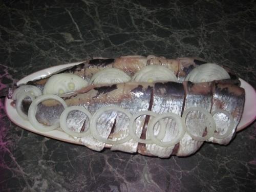 как засолить селедку вкусно и быстро