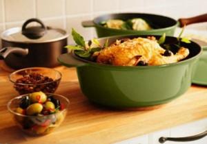 кастрюли на кухне