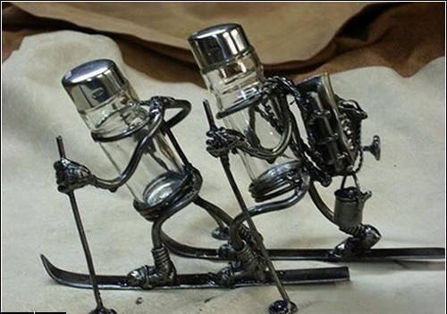 солонка и перечница-лыжники