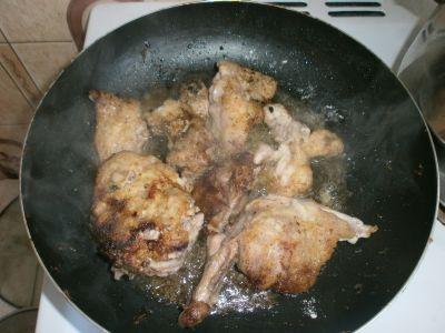 обжариваем кролика