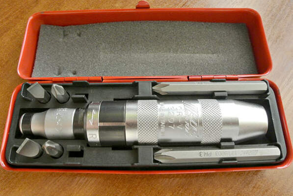 Ударная отвертка