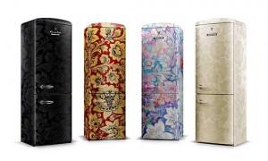 разноцветные холодильники