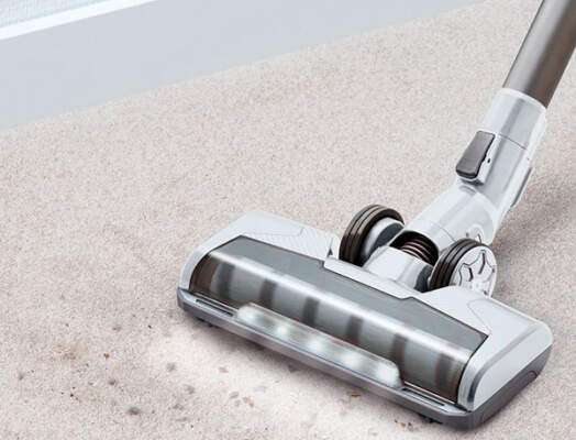 Всё о вертикальных проводных пылесосах: эффективная уборка для вашего дома