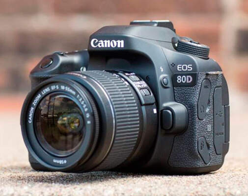 Canon EOS 80D Kit