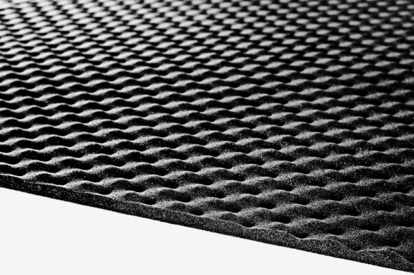 Как улучшить шумоизоляцию авто своими руками: бюджетные решения