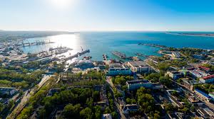 ТОП-10 автомобильных маршрутов по России для отпуска на колёсах