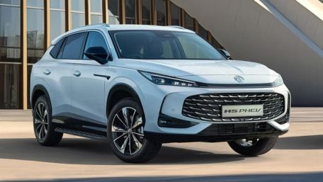 Гибриды против EV: обзор и сравнение эксплуатации в России