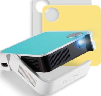 Компактные проекторы для палатки, дачи и террасы