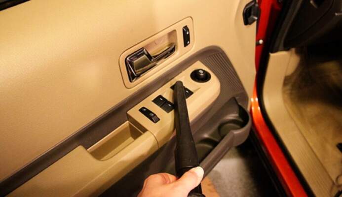 Сушка салона после затопления: антисептика, электроника, подушки безопасности