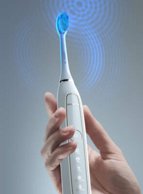 Как выбрать надёжный ирригатор или электрическую зубную щётку для семьи