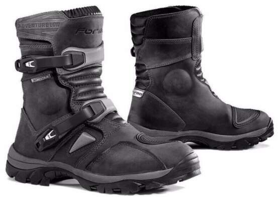 Как выбрать экипировку для мотоезды по бездорожью