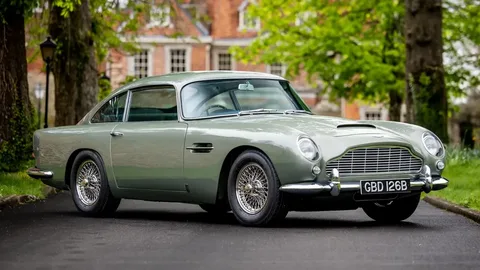 Автомобили в кино: культовые модели из фильмов