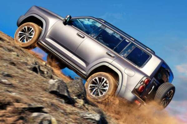 Haval H9 2025: внедорожник для русской зимы