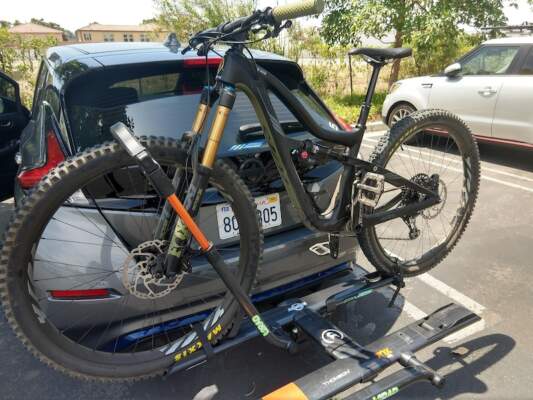 Как перевезти велосипед на автомобиле: лучшие решения