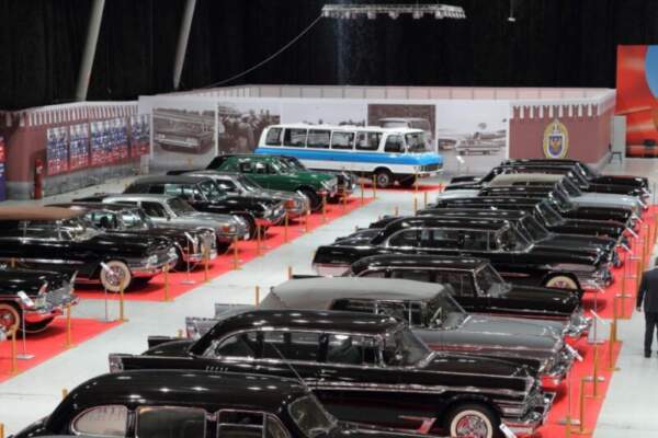 Ретро-автомобили в музеях Москвы