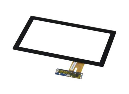 Стеклянные панели вместо традиционных приборов