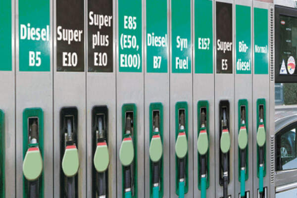 E‑fuel (синтетическое топливо) в 2025 году: что это такое, как работает, плюсы и минусы, реальная доступность, сравнение с EV/водородом и FAQ