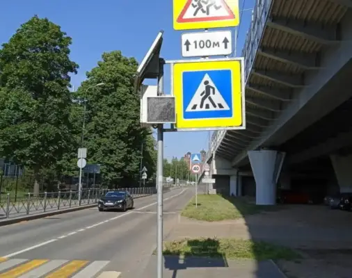 Новая разметка и знаки 2025: «вафельница», островки, Т‑7