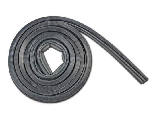 Шумо‑ и виброизоляция автомобиля: что действительно даёт эффект, а что — маркетинг