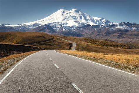 Быстрая зарядка по популярным маршрутам: Чёрное море, Кавказ, Алтай, Байкал — где уже можно планировать поездку на EV